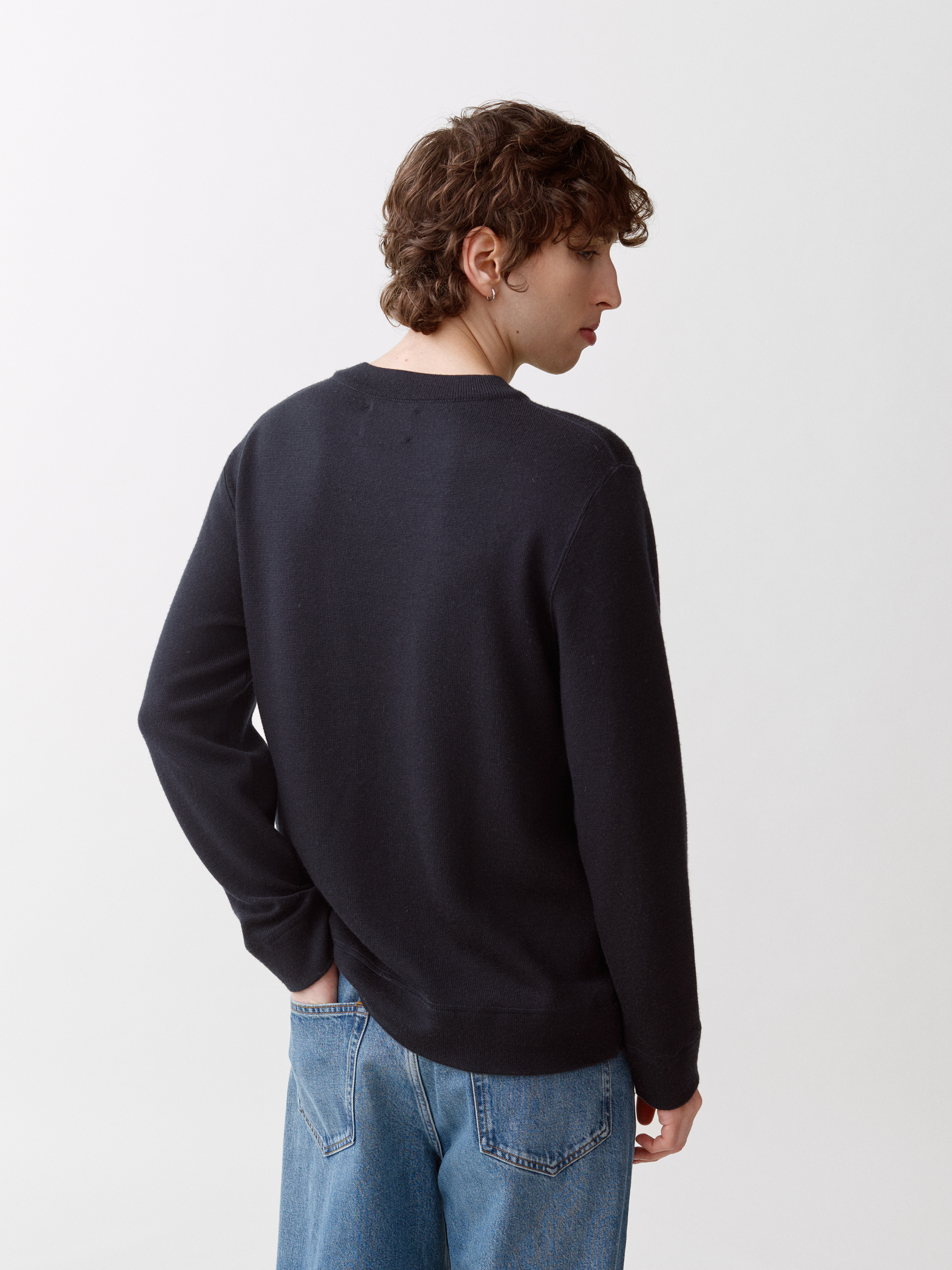 Blaatrøie No. 1 - Embroidery