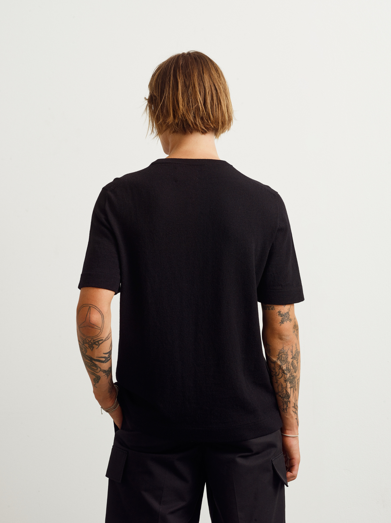 Black T-shirt with tulle ruffles - Buy Online | Terranova
